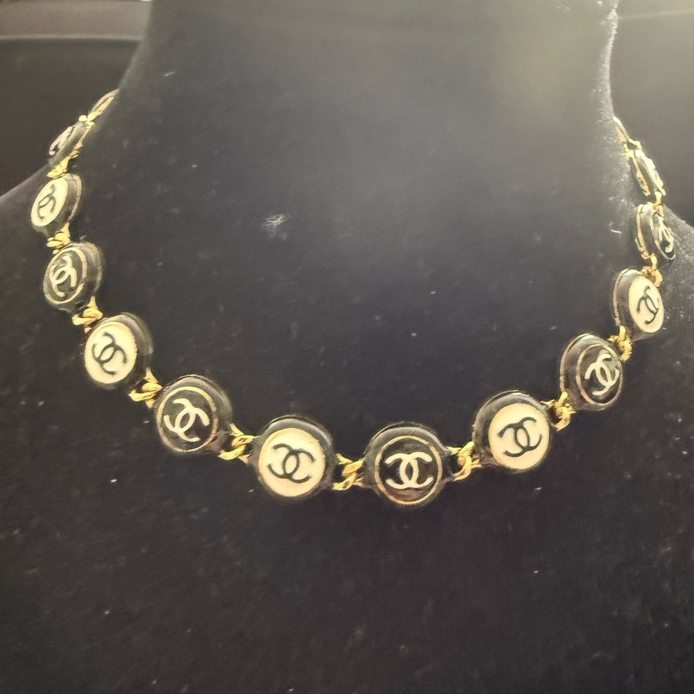 New upcycled Chanel Black white and Gold Women's Necklace - Picture 3 of 11